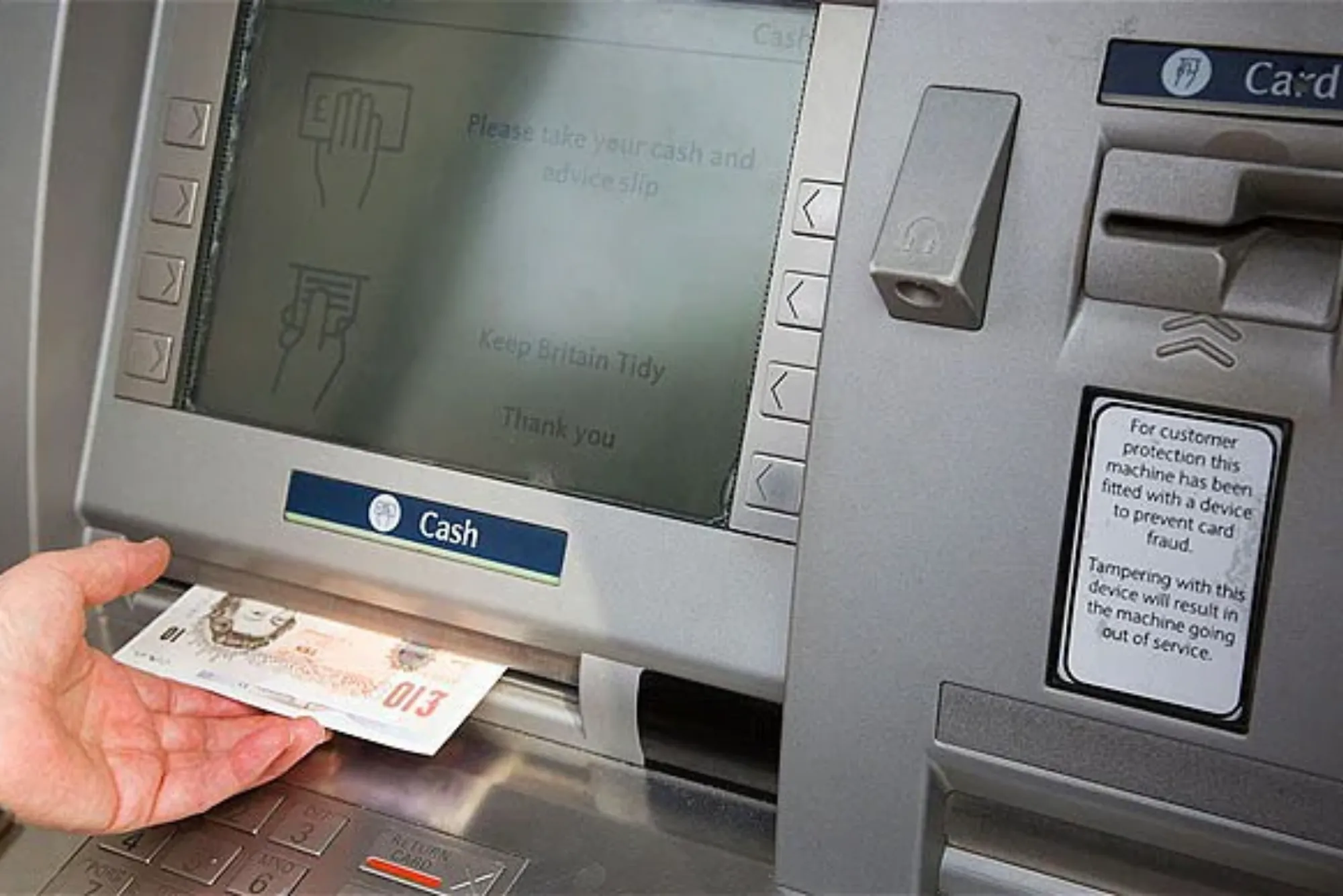 can you deposit money at atm uk