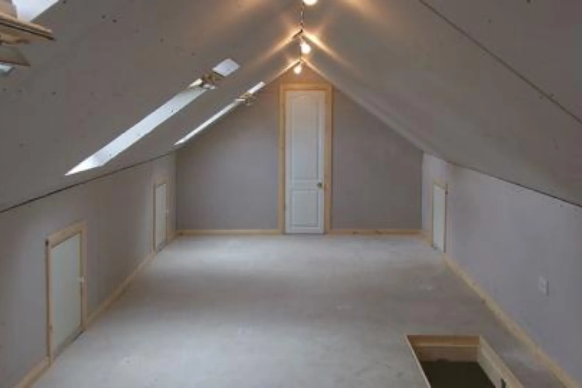 Are there risks with loft flooring